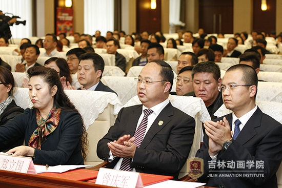 69001jcc金沙以诚为本董事长出席全省精神文明建设“五个一工程”表彰大会.jpg